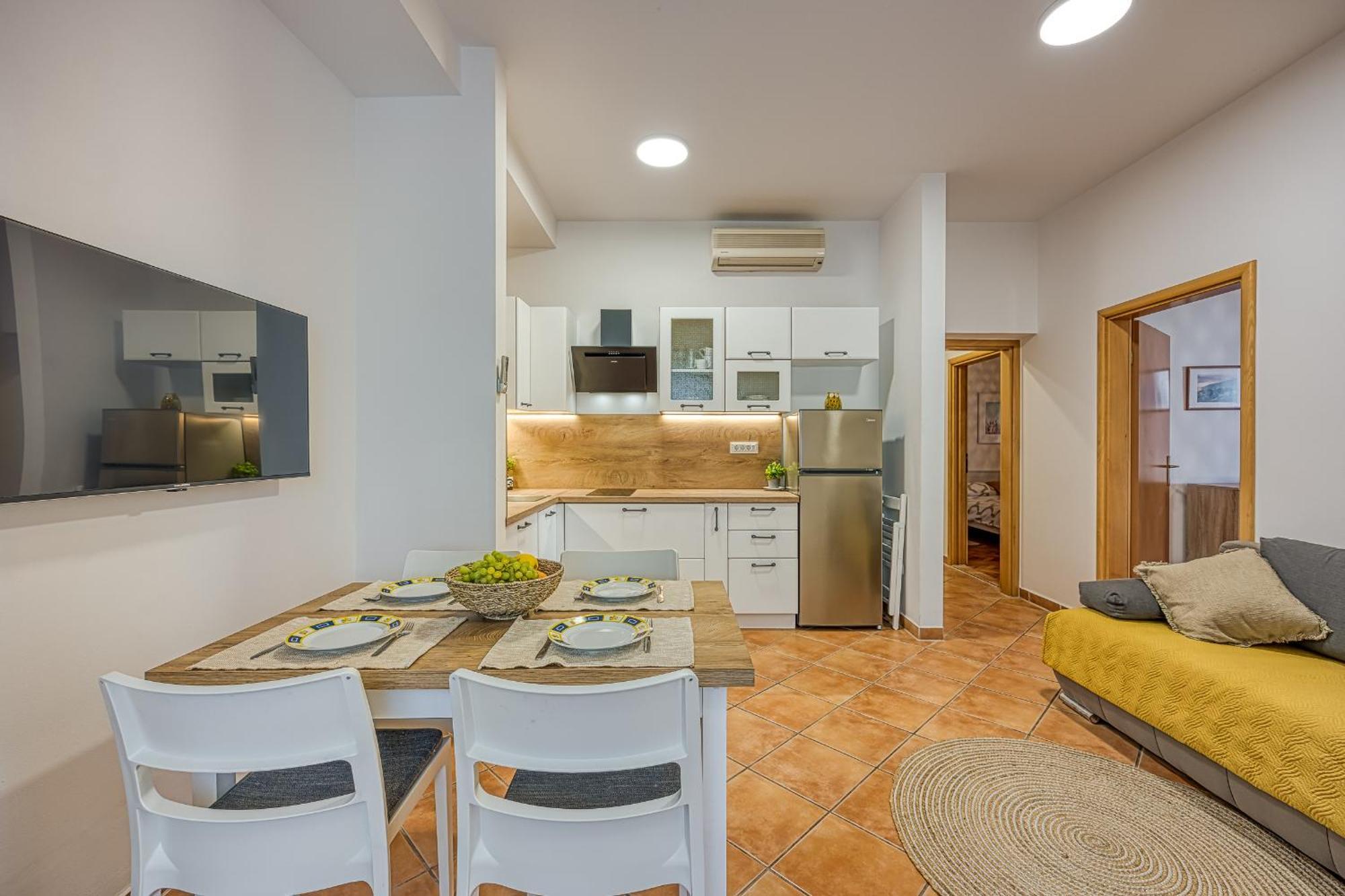 Hotel Casa Mareva Poreč Zewnętrze zdjęcie