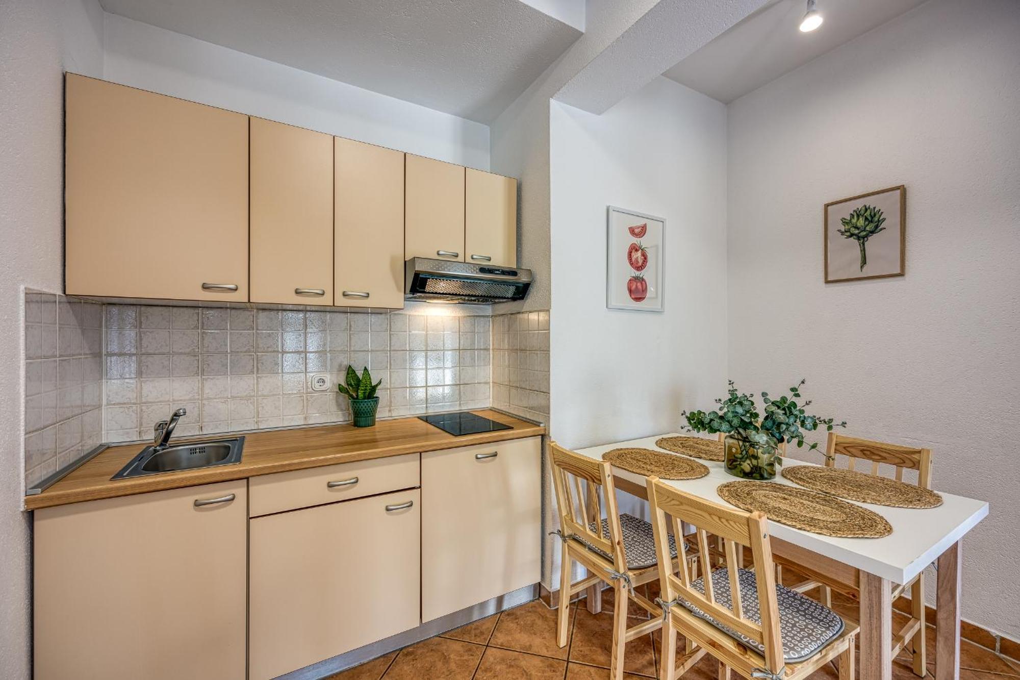 Hotel Casa Mareva Poreč Zewnętrze zdjęcie
