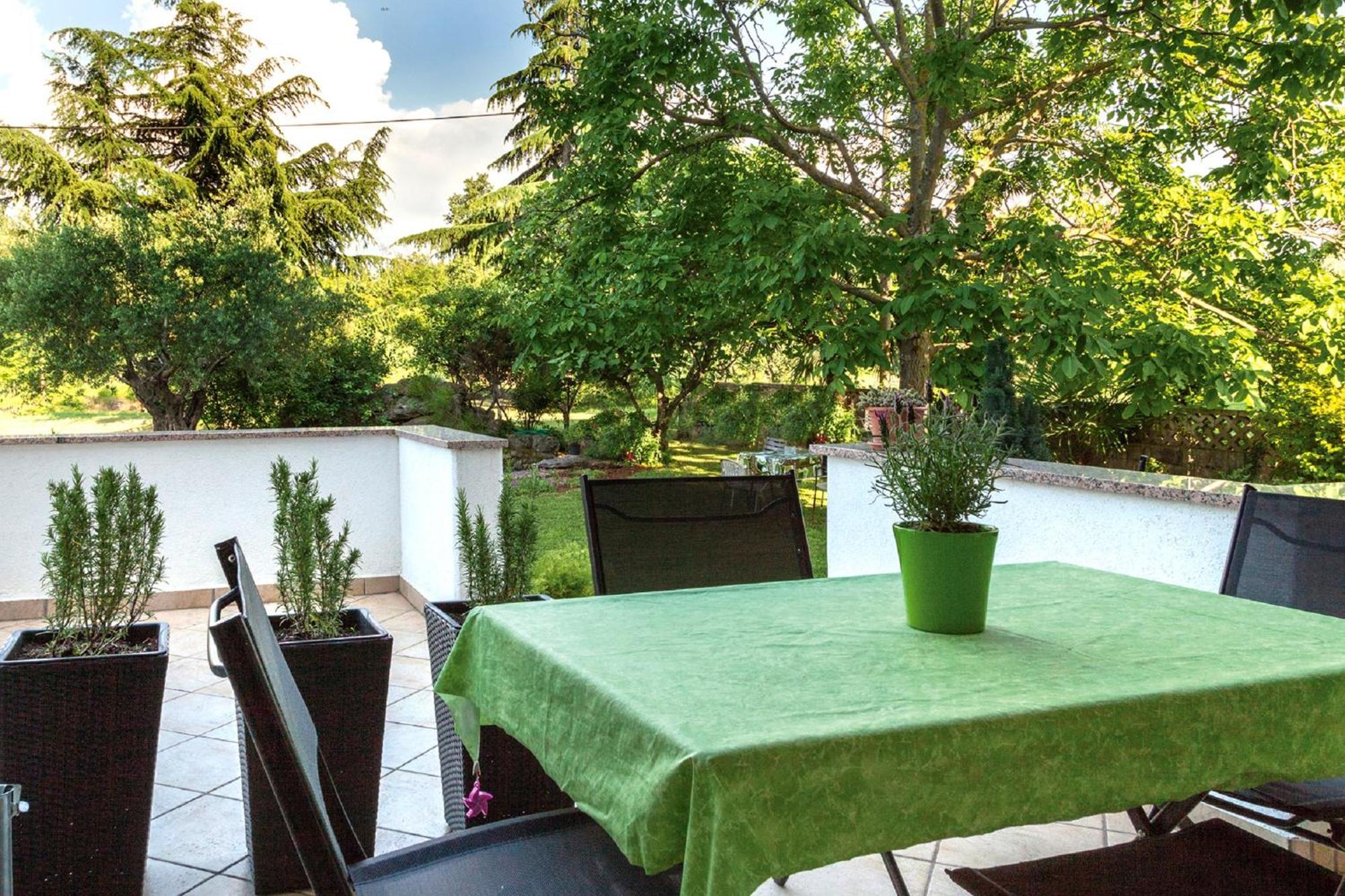 Hotel Casa Mareva Poreč Zewnętrze zdjęcie