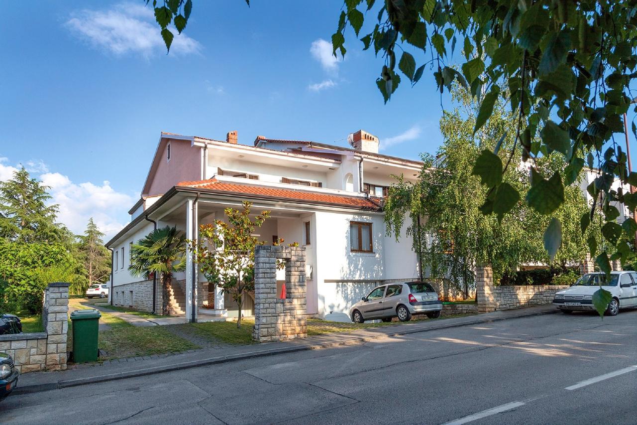 Hotel Casa Mareva Poreč Zewnętrze zdjęcie